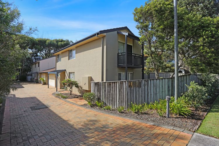 Bennett’s Beach House
