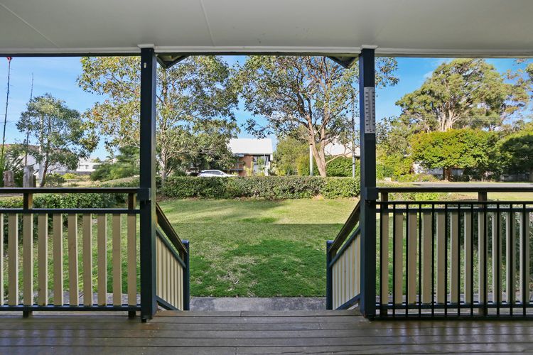 Lovely Pet Friendly Beach House