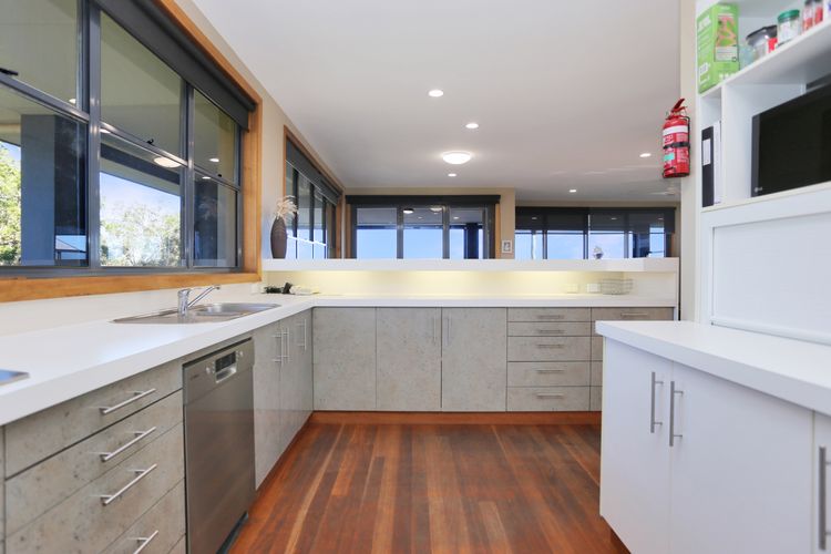 Expansive Myall River Views