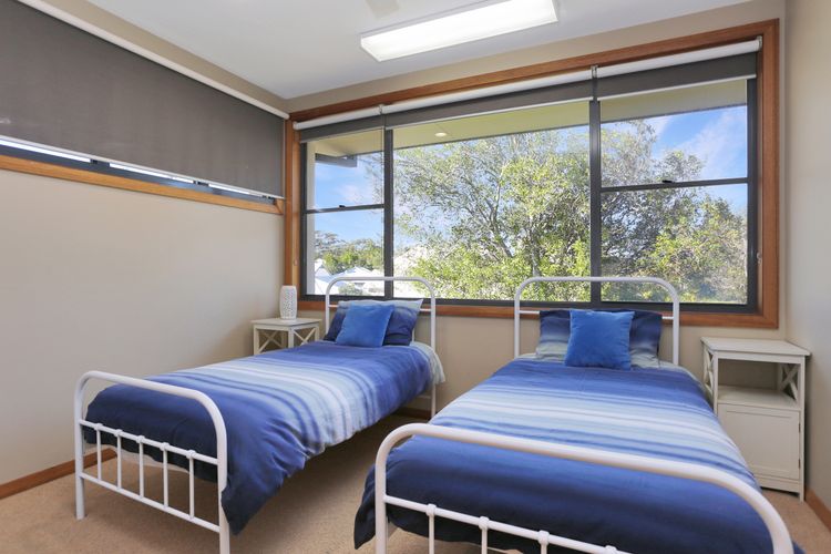 Expansive Myall River Views