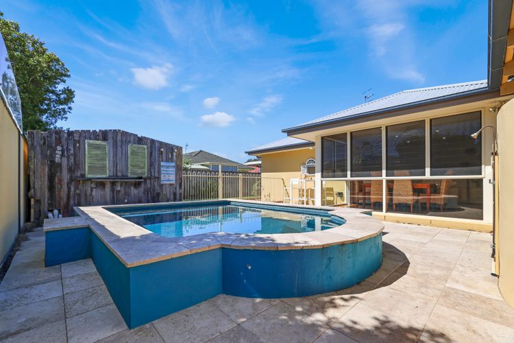 Salt Gardens – Private Pool & Tea Gardens Retreat