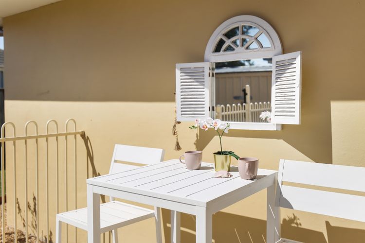 Salt Gardens – Private Pool & Tea Gardens Retreat
