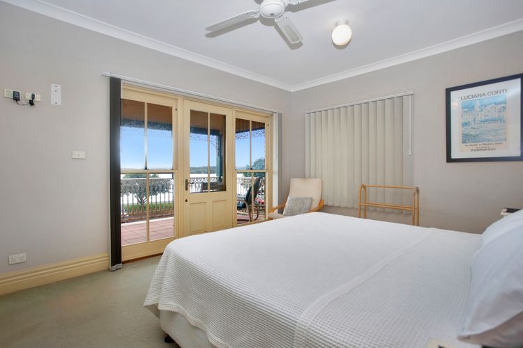 Rivers Edge Apartment