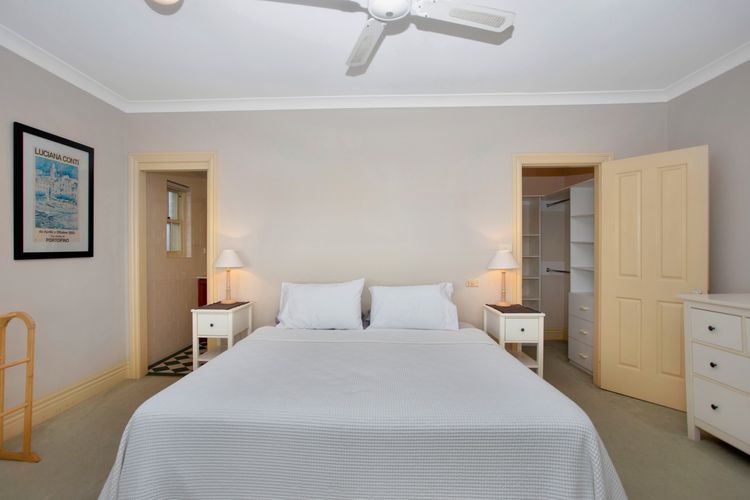 Rivers Edge Apartment