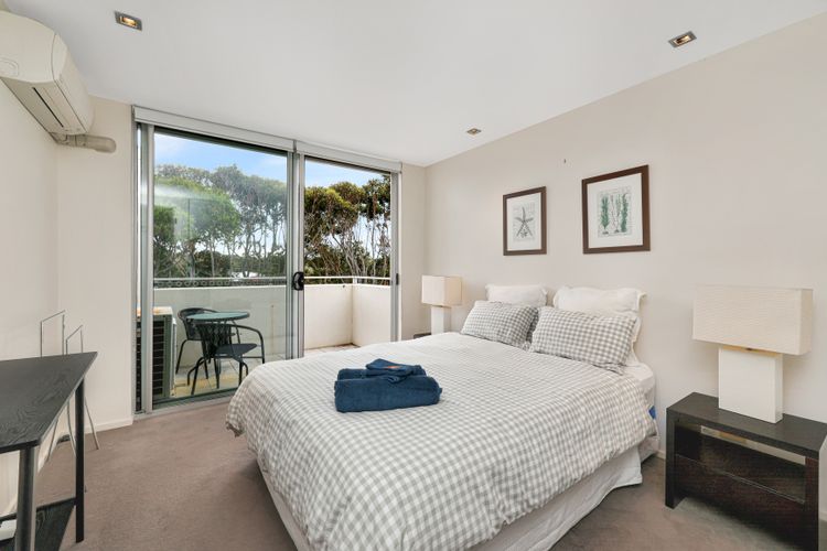Beaches Apartment 13 – Bennett’s Beach Retreat