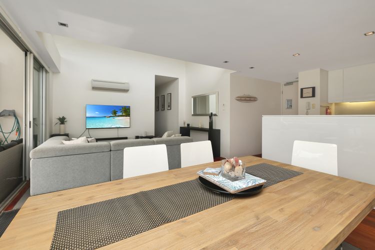 Beaches Apartment 13 – Bennett’s Beach Retreat