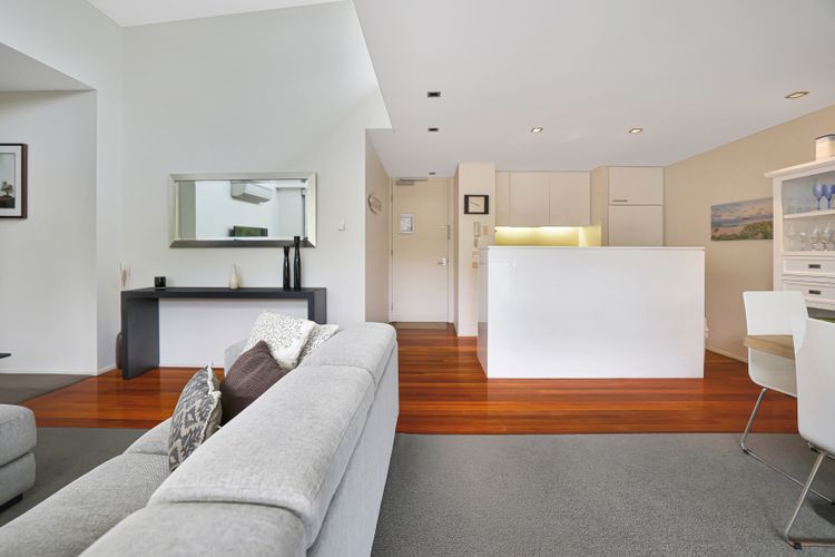 Beaches Apartment 13 – Bennett’s Beach Retreat