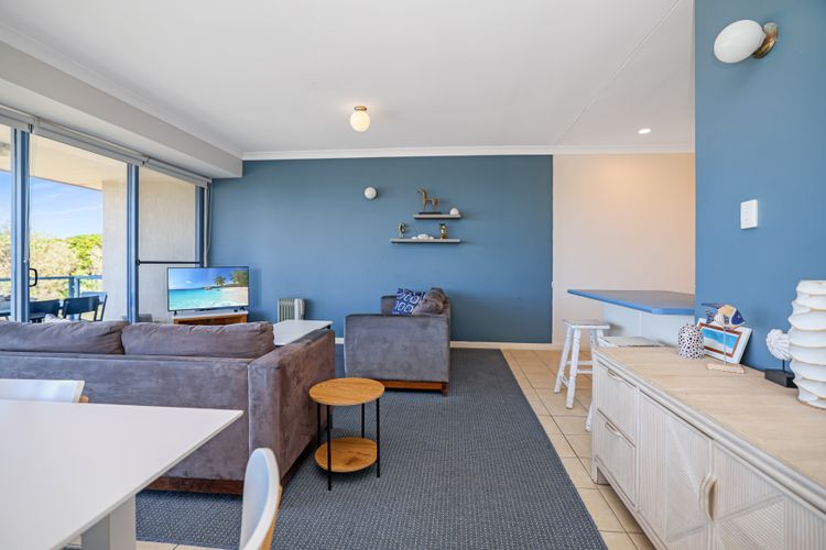 Nautilus 6 Beach Front Bliss