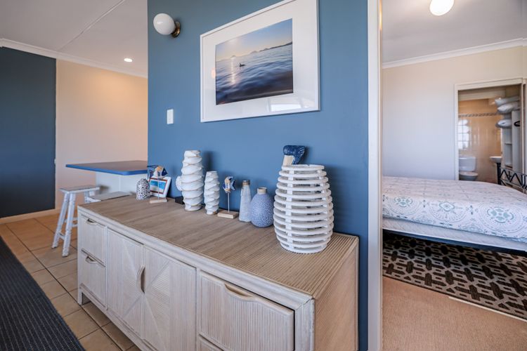 Nautilus 6 Beach Front Bliss