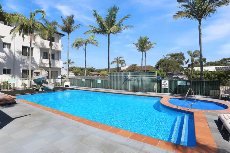 Providence 3 – 100m to the Beach, Ground Floor Retreat