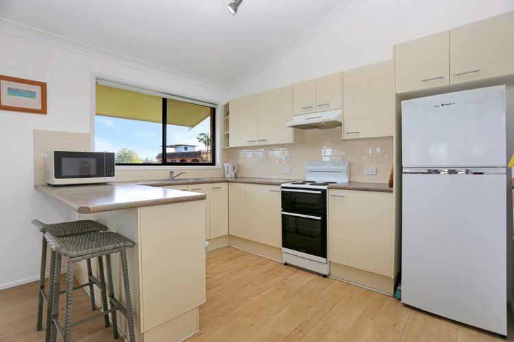 Pet Friendly on Pelican –  Close to Myall River