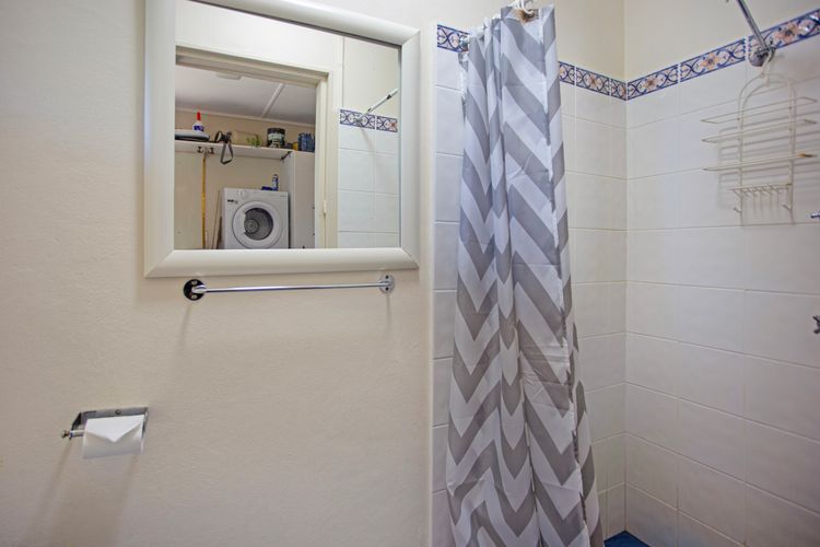 Barnacle – Pet Friendly