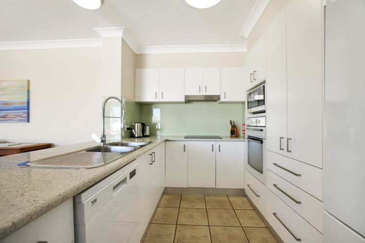 Aquarius Apartment 4