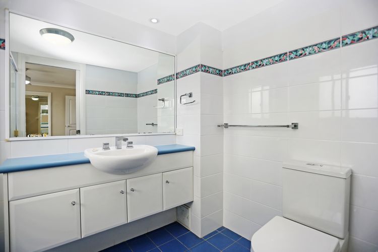 Aquarius Apartment 4