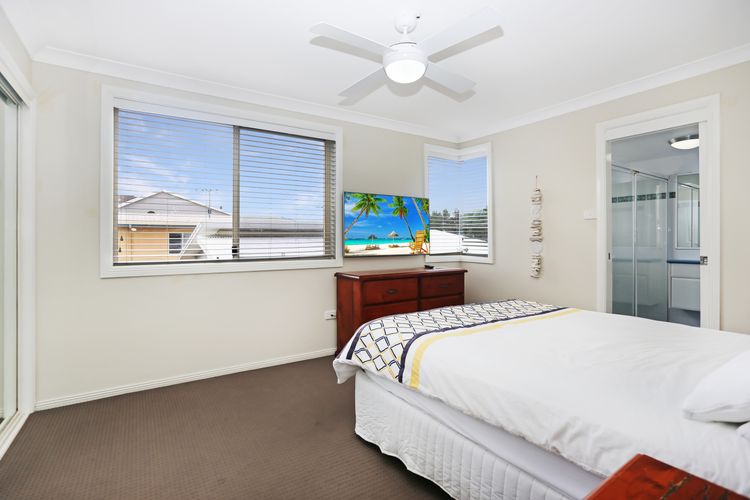 Aquarius Apartment 4