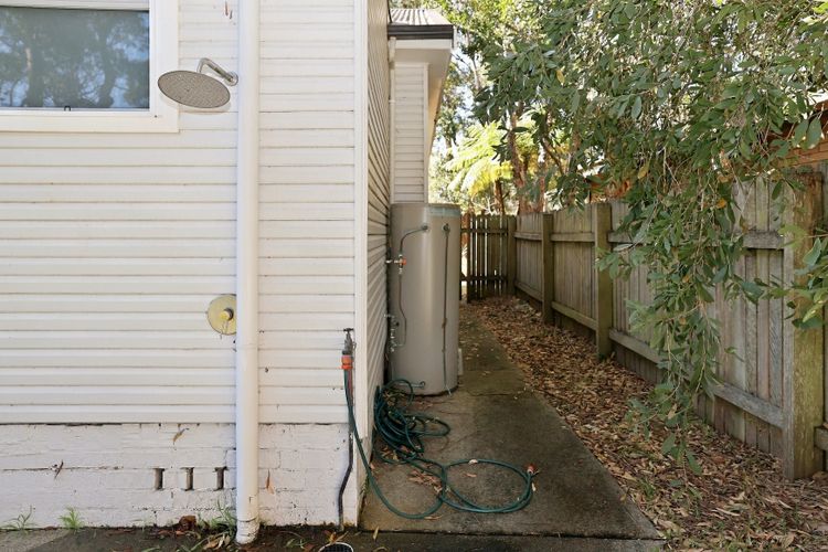 Summer Cottage – Walk to Beaches