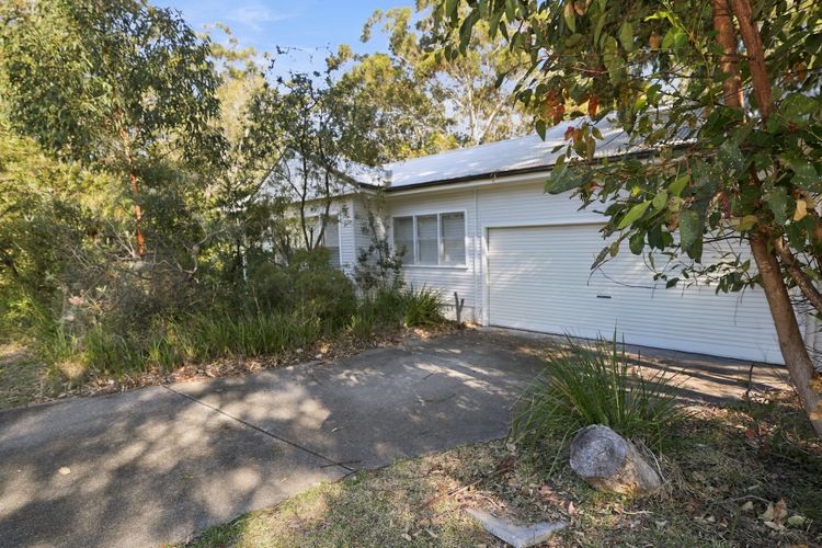 Summer Cottage – Walk to Beaches