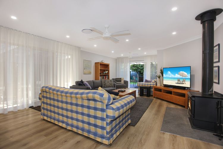 Vitamin Sea – Pet Friendly