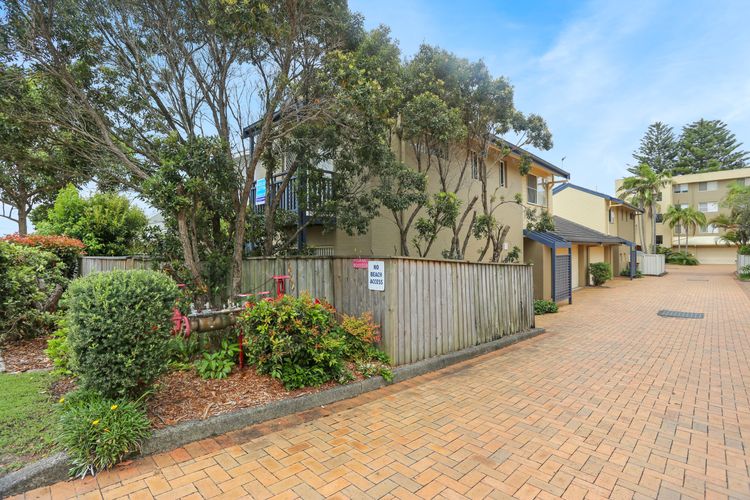 Aquarius Townhouse