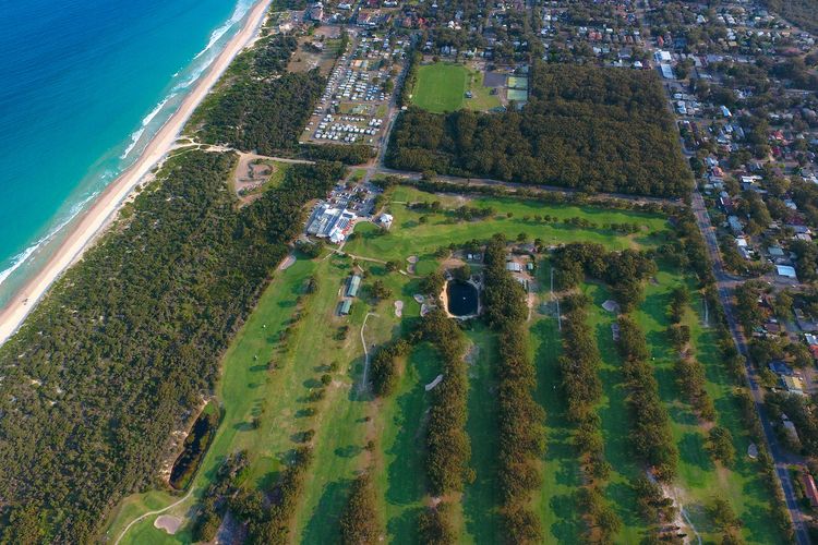 Serendipity Townhouse – Near Bennett’s Beach
