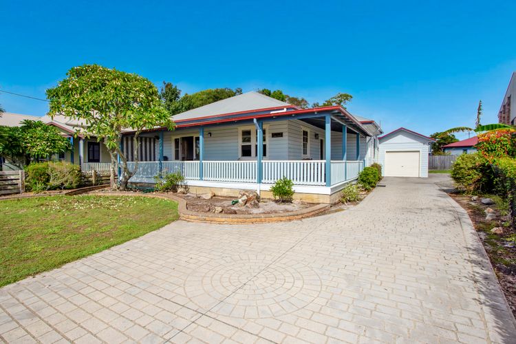 The Lakes Cottage