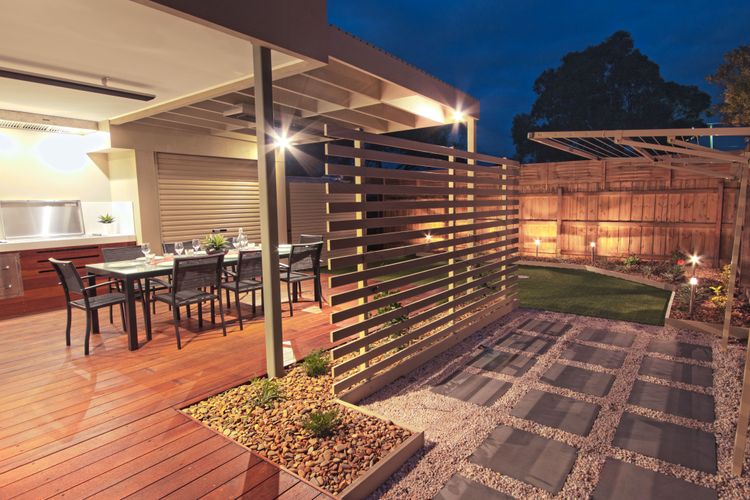 Amaroo by the beach