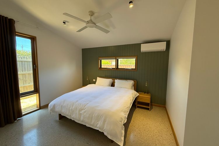 Lonsdale Hideaway