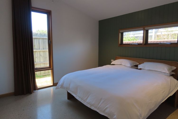 Lonsdale Hideaway