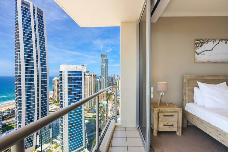 Chevron Renaissance Apartment 1333