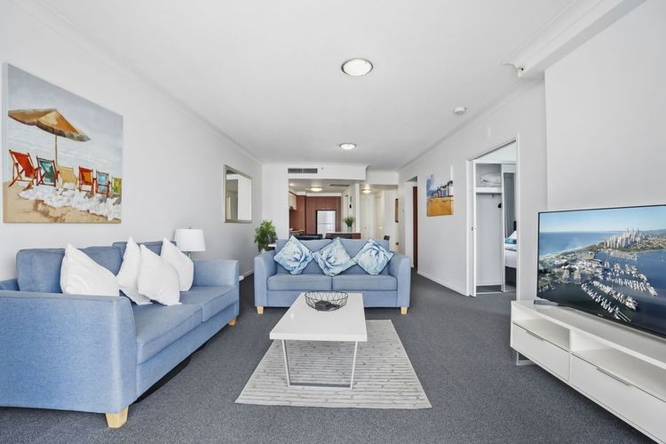 Chevron Renaissance Apartment 2252