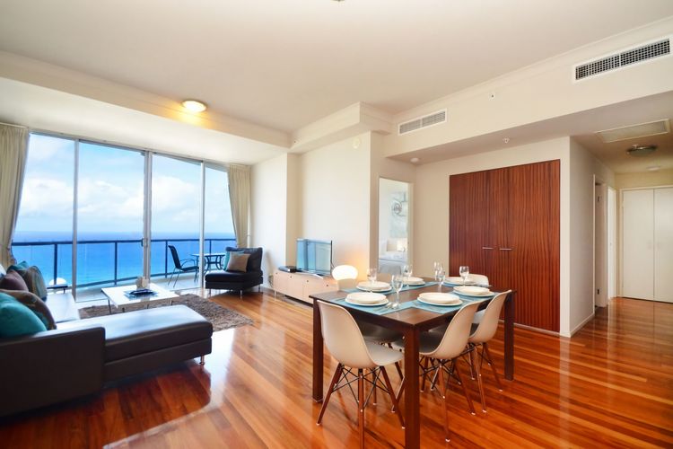 Chevron Renaissance Apartment 2364