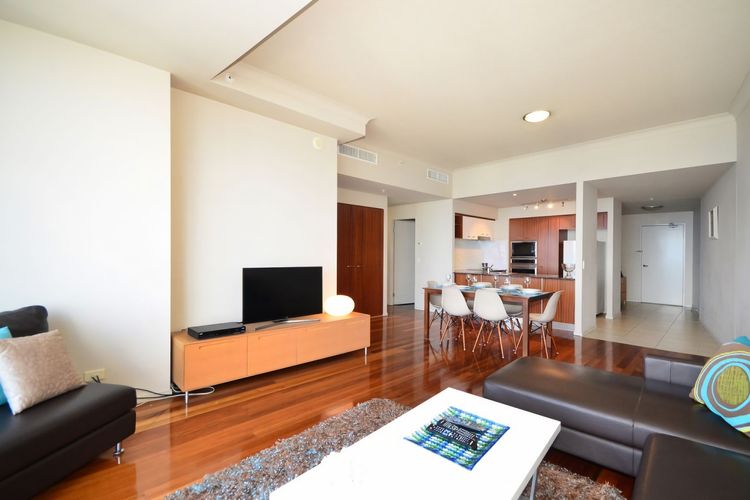 Chevron Renaissance Apartment 2364