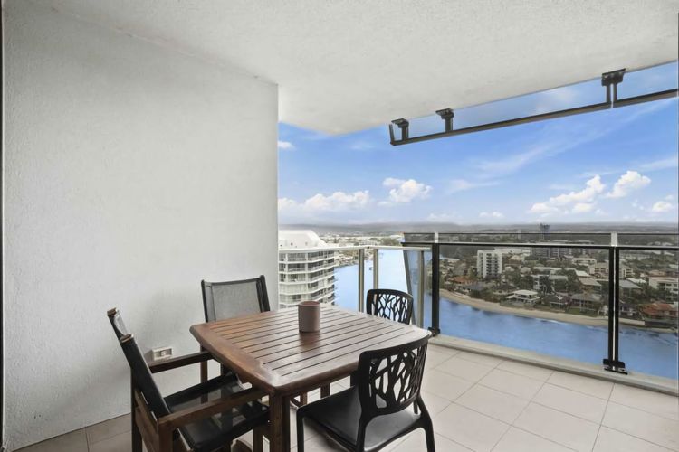 Circle On Cavil Apartment 2146