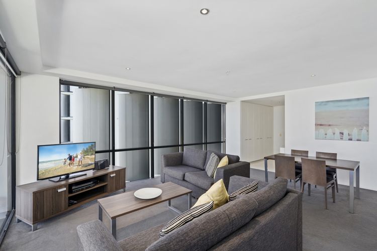 Circle On Cavil Apartment 2205
