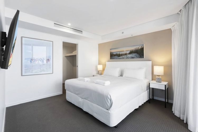 Orchid Residences Apartment 10704