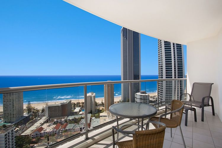 Chevron Renaissance Apartment 1293