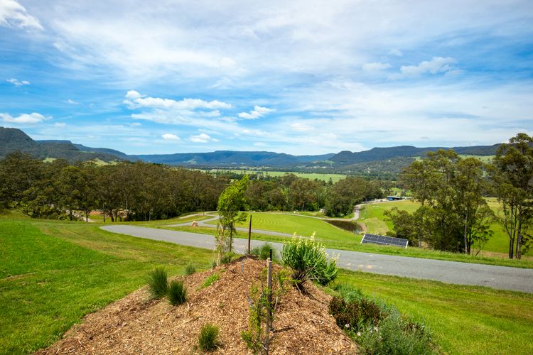 Surrounded by glorious countryside, Off-the-grid location