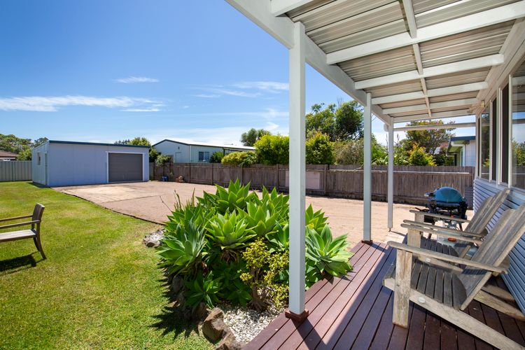 Buwadi – Pet Friendly – 3 Mins Walk to Beach