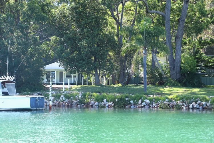 Hanalei – Pet Friendly – Directly Opposite Waterfront
