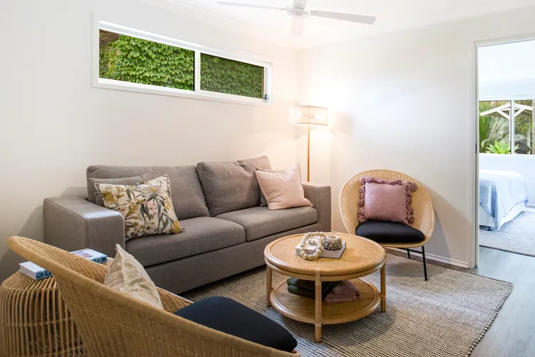 Hanalei – Pet Friendly – Directly Opposite Waterfront
