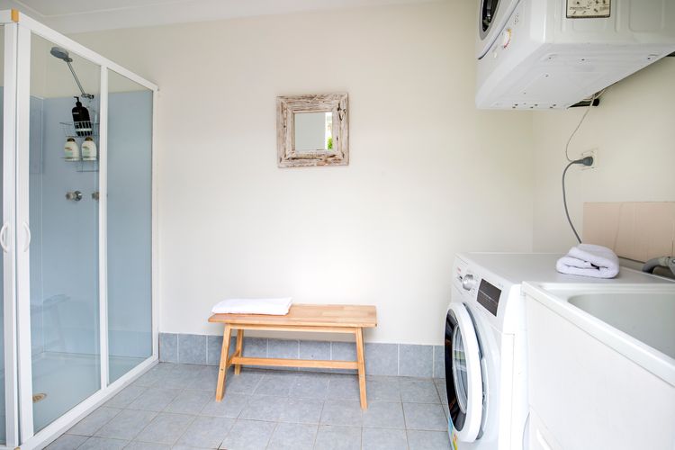 Hanalei – Pet Friendly – Directly Opposite Waterfront