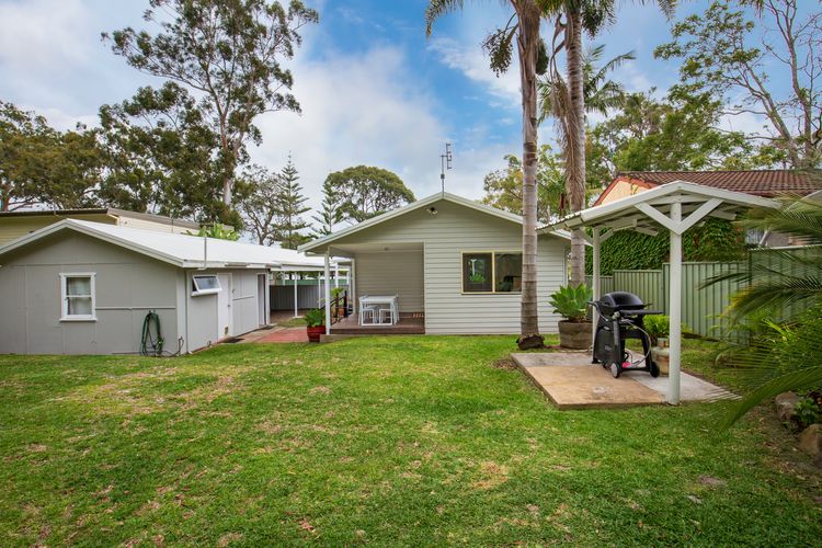Hanalei – Pet Friendly – Directly Opposite Waterfront