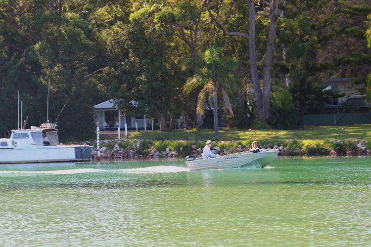 Hanalei – Pet Friendly – Directly Opposite Waterfront