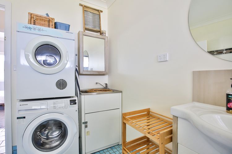 Roskell Retreat – Pet Friendly – 5 Mins Walk to Beach
