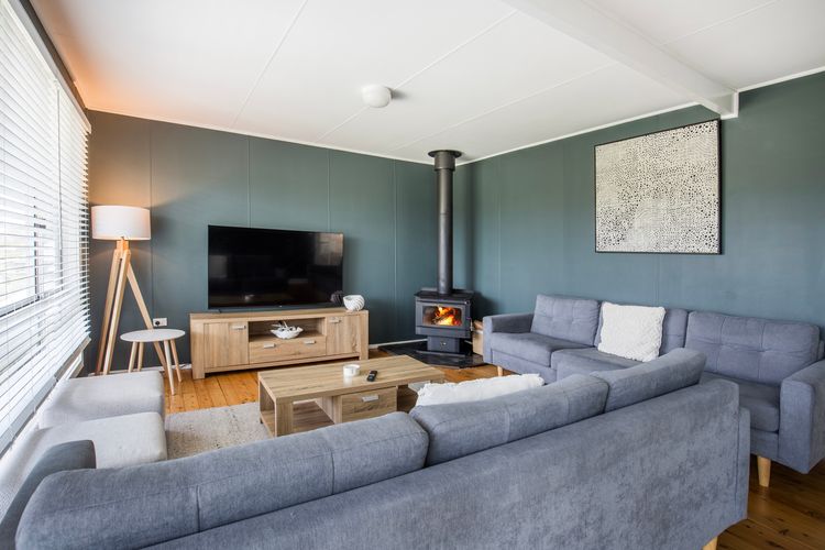 Sunfish – Pet Friendly – 4 Mins Walk to Beach