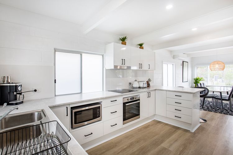 Fantastic chef's kitchen for preparing gourmet meals