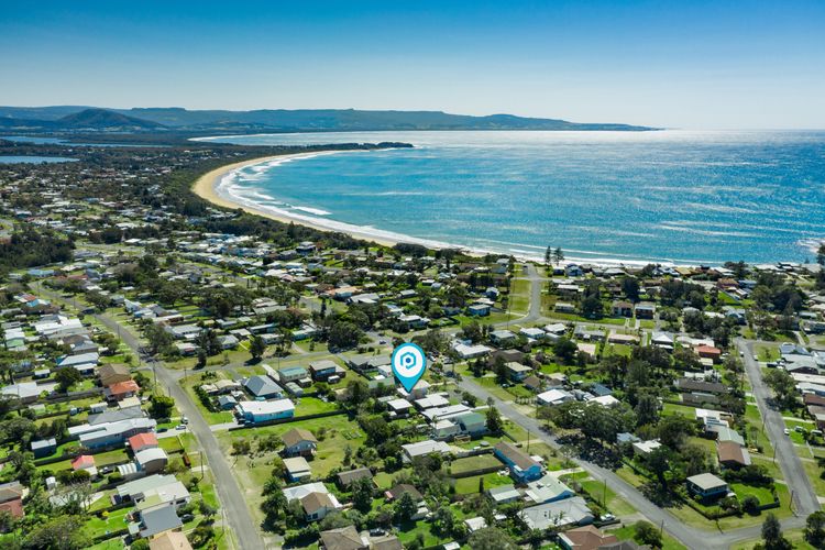 Amazing beach only a few minutes walk away, Easy access to an amazing surf beach for surfing