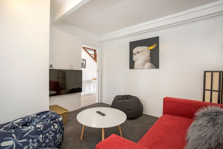 Sunfish – Pet Friendly – 4 Mins Walk to Beach