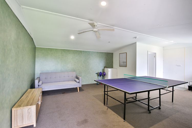 Indigo – Pet Friendly – 7 Mins Walk to Beach