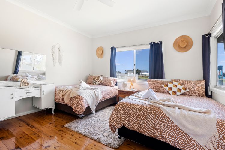 Glory House @ Culburra – Beachfront